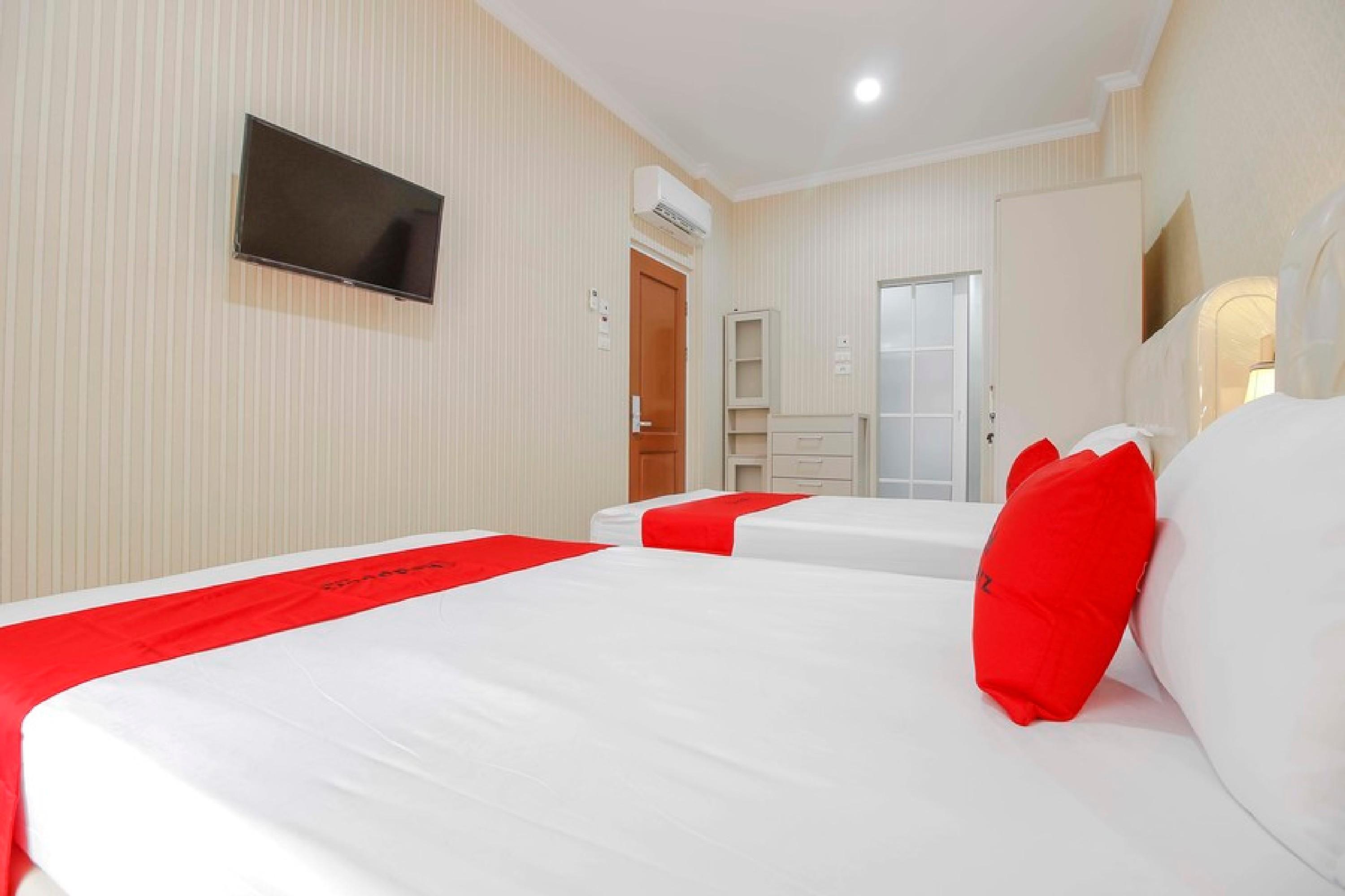 Reddoorz Plus @ Kwitang 2 Jacarta Exterior foto