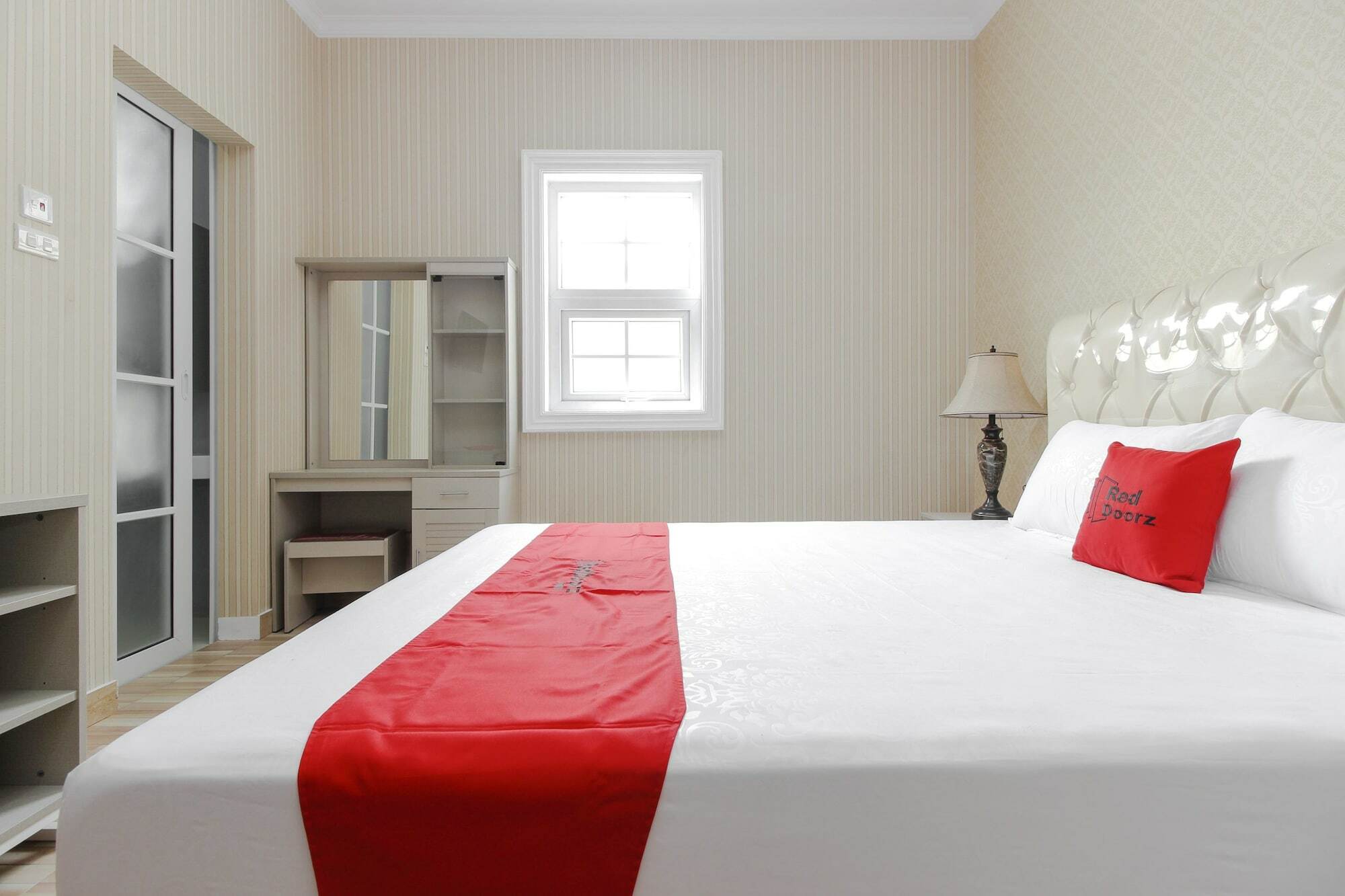 Reddoorz Plus @ Kwitang 2 Jacarta Exterior foto